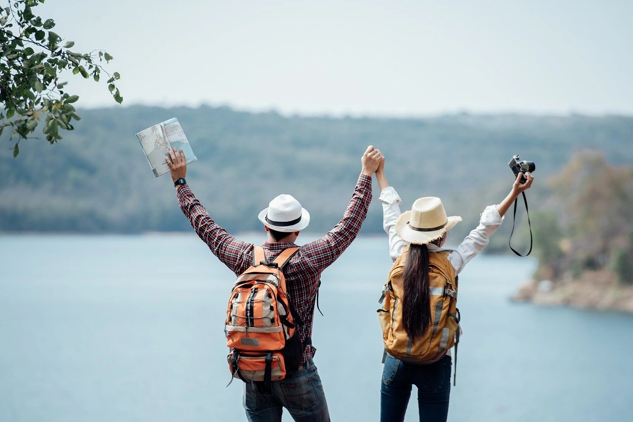 Bagaimana Penderita Diabetes Dapat Mengelola Kadar Gula Darah Saat Traveling?